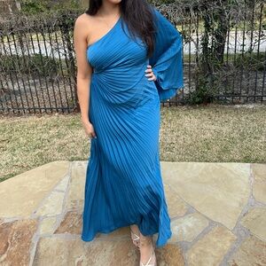 Hello Molly Green One-Shoulder Bishop Sleeve Gown